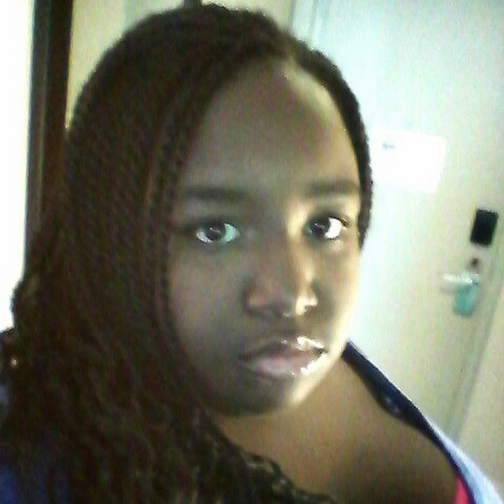 Meet your Posher, Janelle